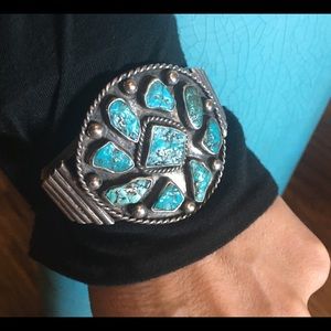 HP⭐️Vintage Turquoise Sterling Cuff. Circa 1930s.